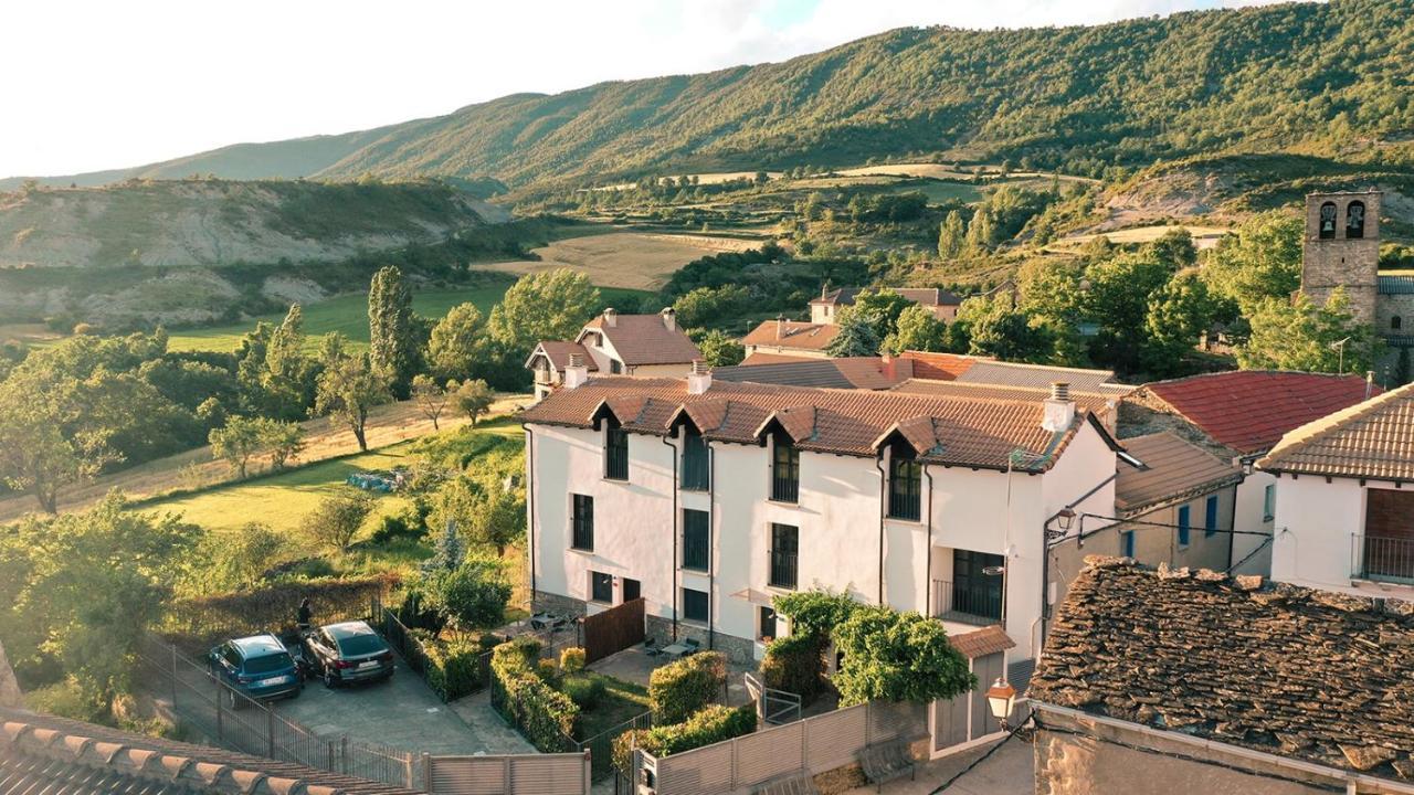 Апартаменты Casas Pirineos Сабиньяниго Экстерьер фото